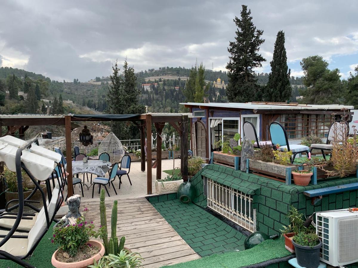 Sweet 'En Kerem View Bed & Breakfast Йерусалим Екстериор снимка