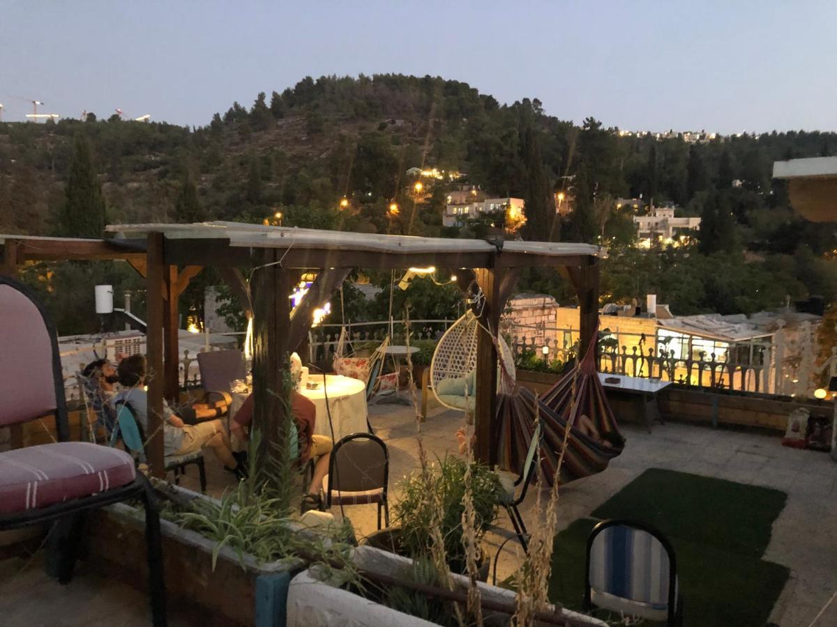 Sweet 'En Kerem View Bed & Breakfast Йерусалим Екстериор снимка