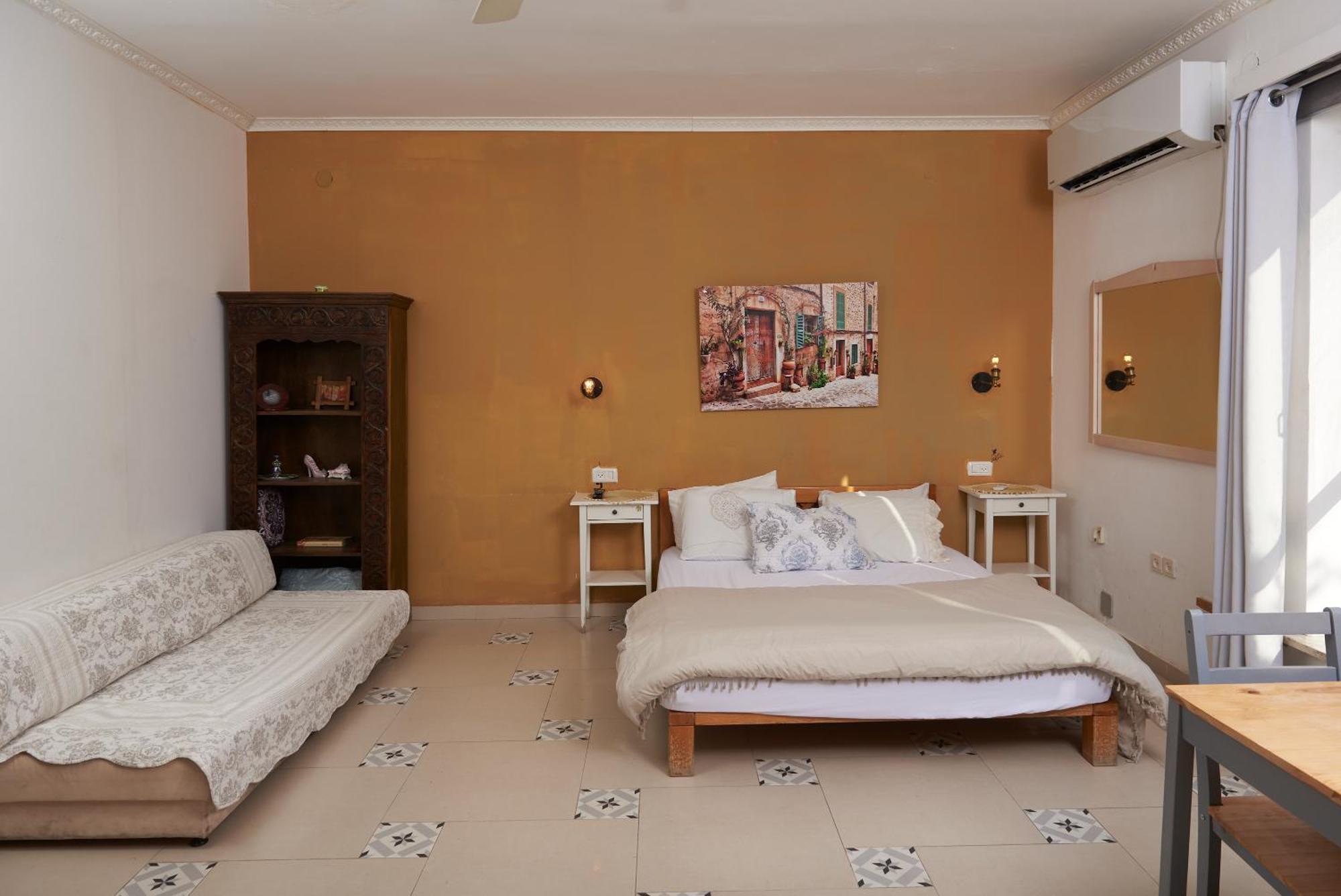 Sweet 'En Kerem View Bed & Breakfast Йерусалим Екстериор снимка