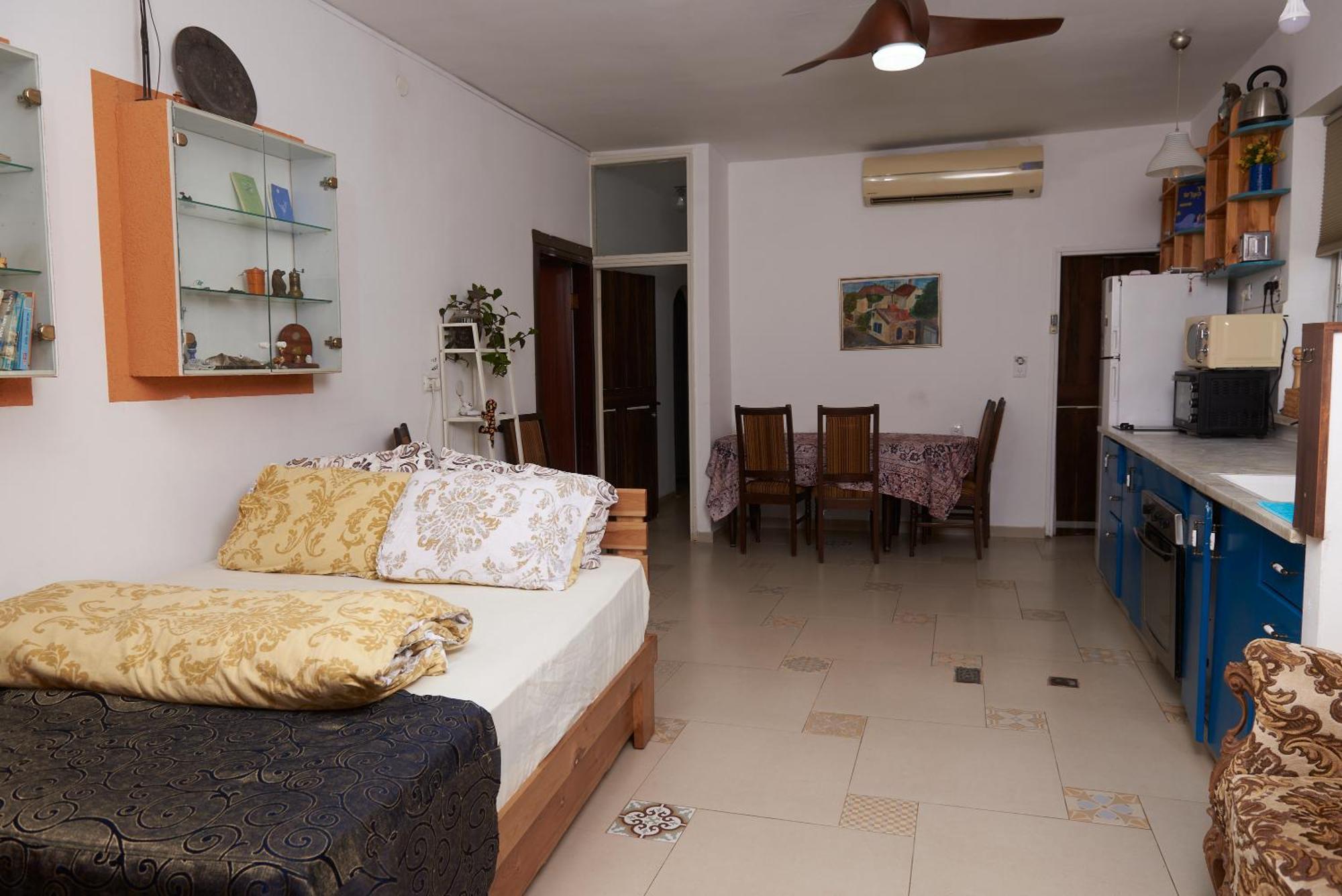 Sweet 'En Kerem View Bed & Breakfast Йерусалим Екстериор снимка