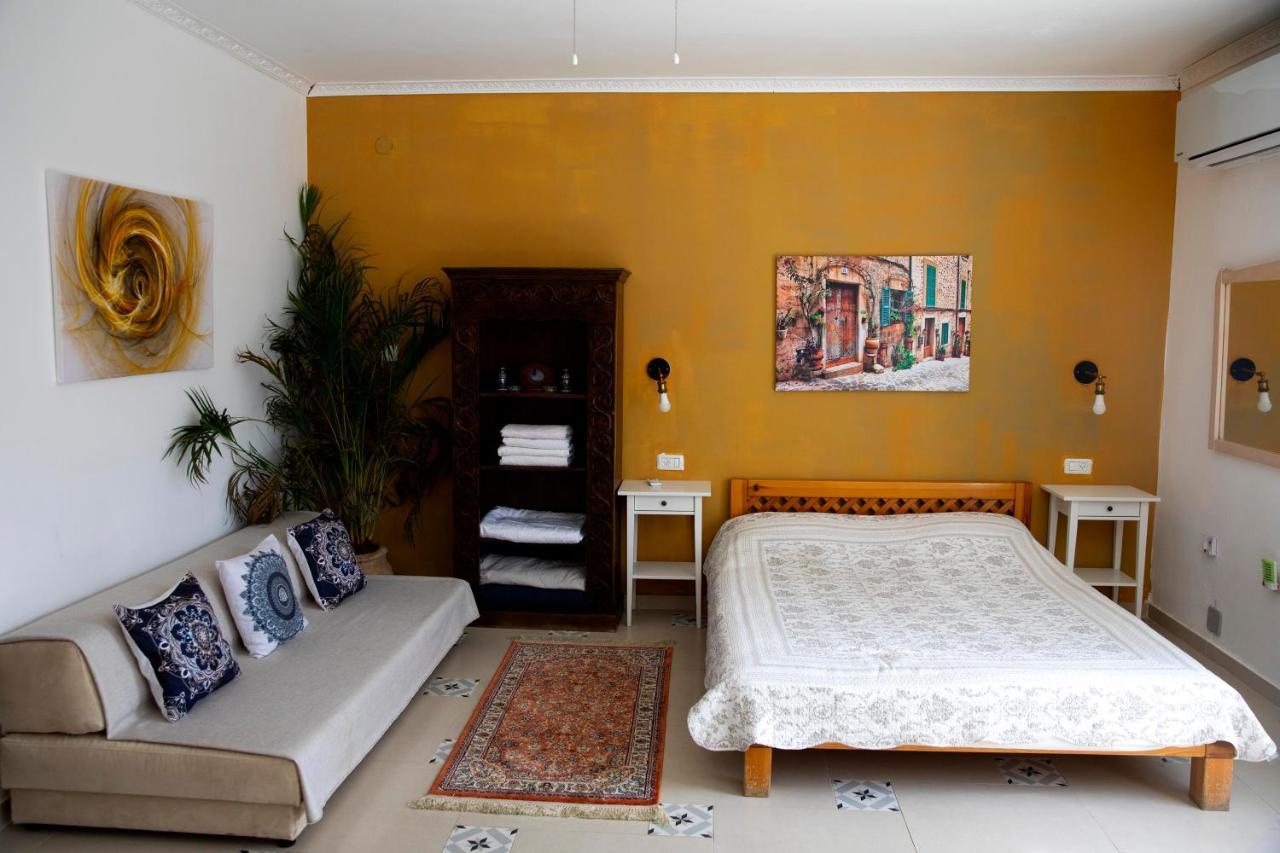 Sweet 'En Kerem View Bed & Breakfast Йерусалим Екстериор снимка