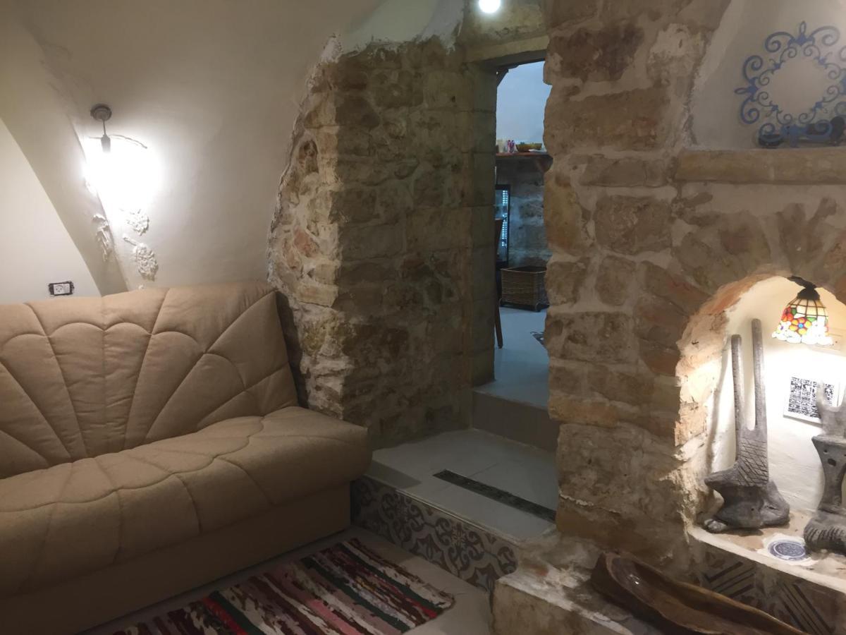 Sweet 'En Kerem View Bed & Breakfast Йерусалим Екстериор снимка